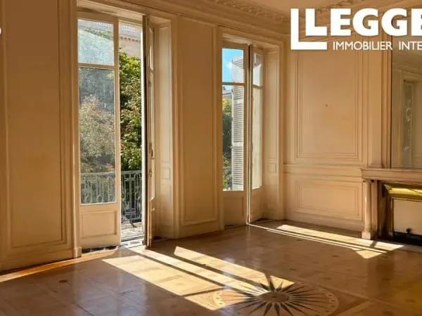 Élégance haussmannienne face au Jardin Public - Cours Xavier Arnozan 87 m2