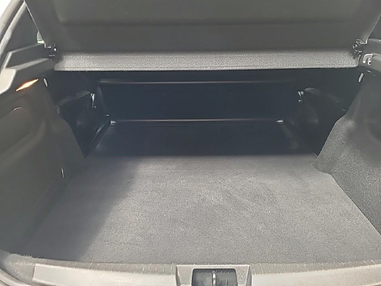 Peugeot 208 bluehdi 100 s&s bvm6 premium — photo 14