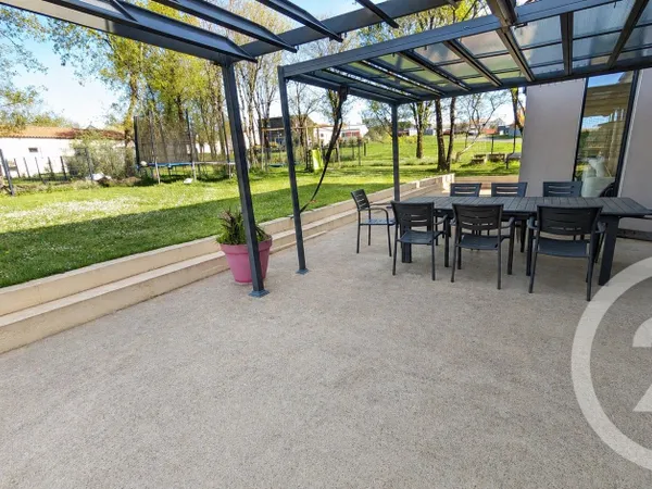 Maison 6 pièces 162 m²
