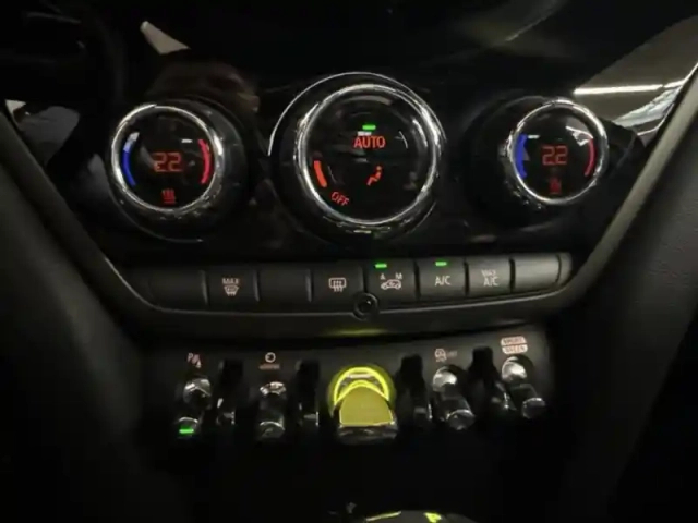 Mini Countryman cooper se  125ch + 95ch northwood all4 bva6 — photo 12