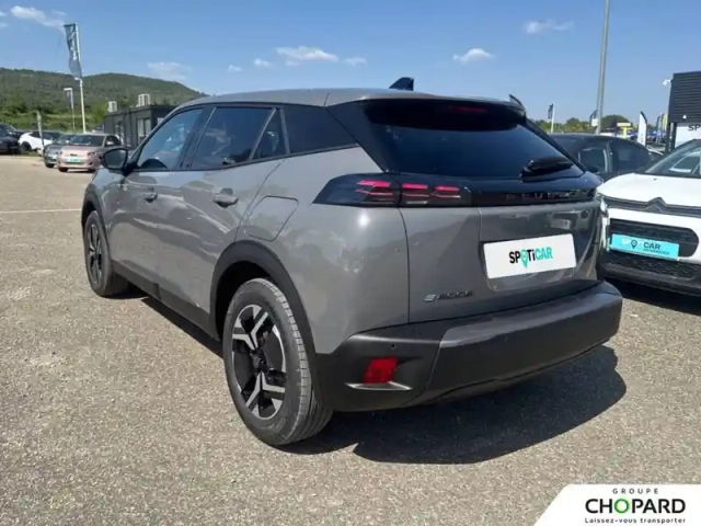 Peugeot 2008 electrique 54 kwh 156 ch — photo 29