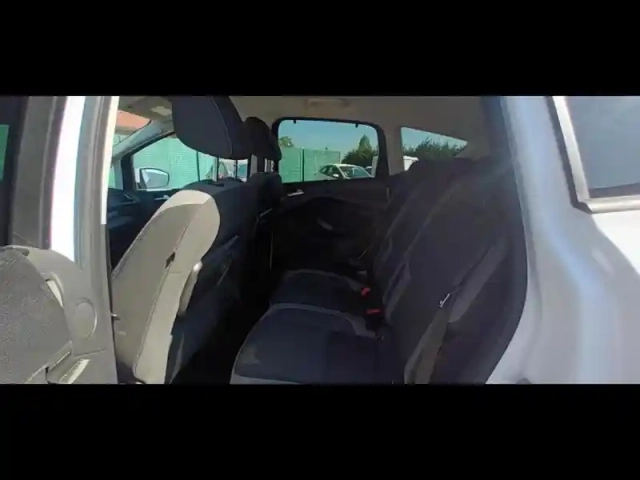 Ford C-Max 1.0 ecoboost 125ch stop&amp;start trend — photo 11