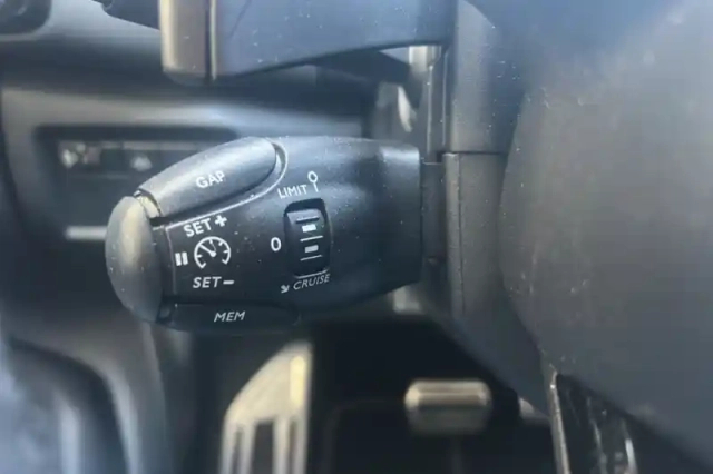 Citroën C5 Aircross puretech 130 s&amp;s eat8 — photo 13