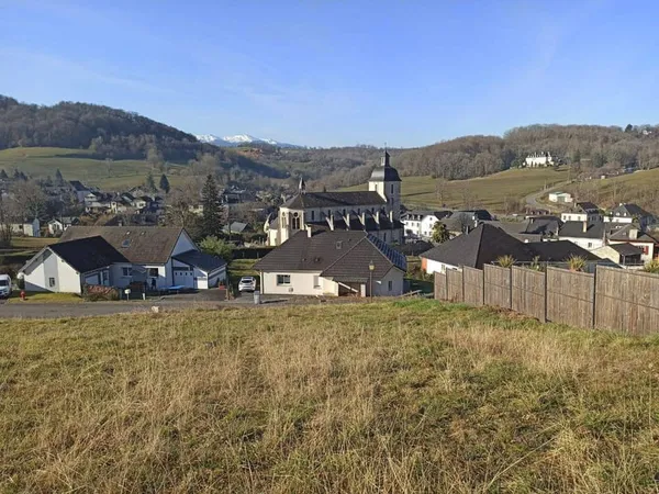 Terrain 980 m²