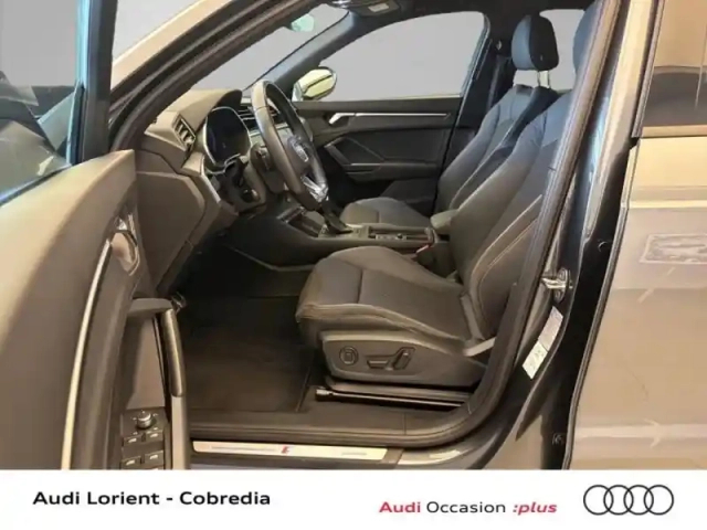 Audi Q3 45 tfsi e 245ch s line s tronic 6 — photo 7