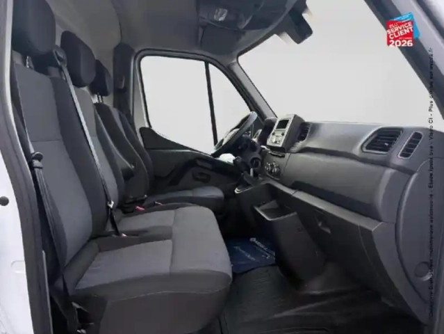 Renault Master fg f3300 l2h2 2.3 blue dci 135ch grand confort euro6 — photo 20
