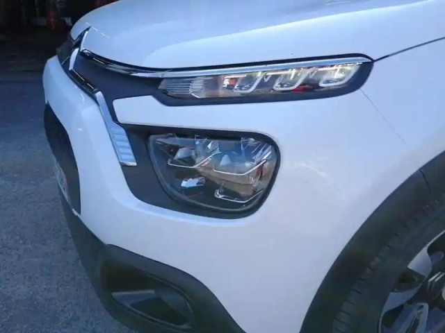 Citroën C3 puretech 83 s&amp;s bvm5 shine — photo 14