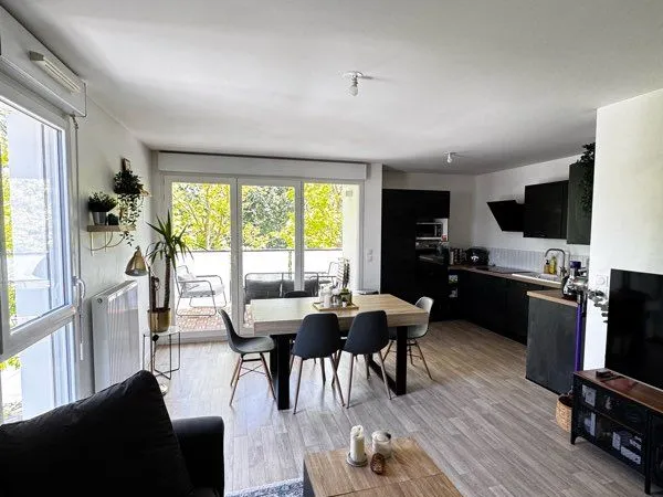 Rennes-residence récente - t3 traversant 65m2 - excellent dpe