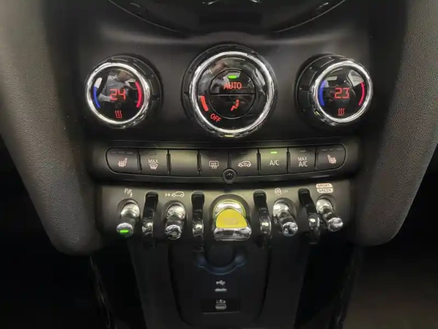 Mini Mini hatch 3 portes cooper se 184 ch — photo 26
