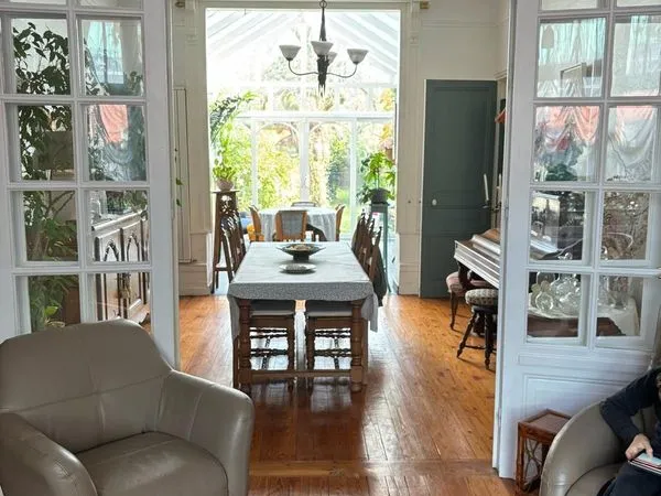 Maison 7 pièces 199 m²