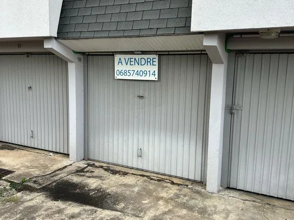 Garage à vendre