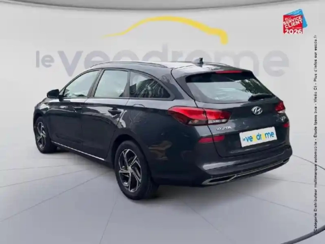 Hyundai I30 sw 1.6 crdi 115ch creative — photo 8
