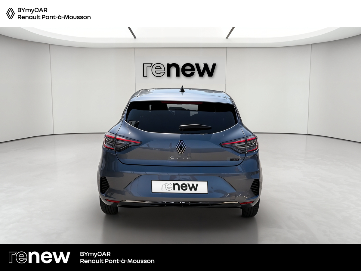 Renault Clio E-Tech full hybrid 145 — photo 4