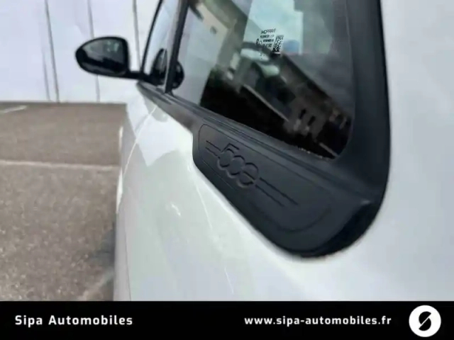 Fiat 500 3+1 e 95 ch — photo 28