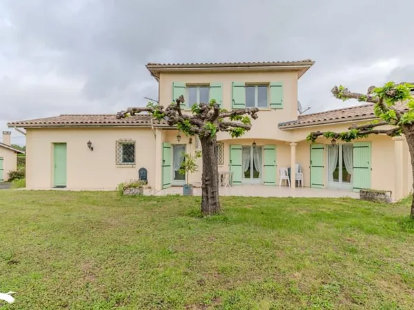 Maison 7 pièces 142 m²