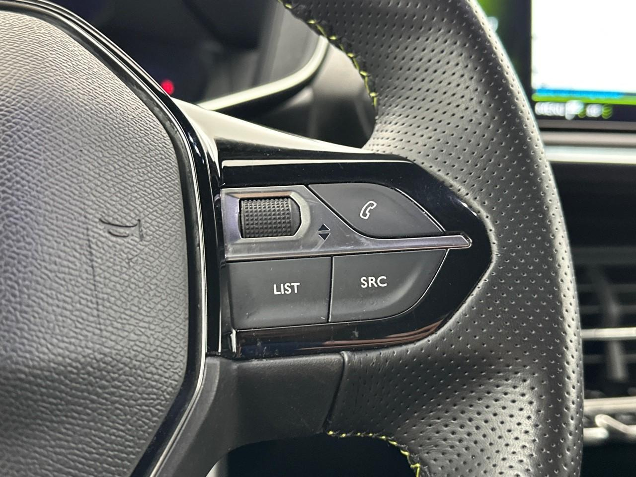 Peugeot 208 puretech 100 s&s bvm6 gt pack — photo 19