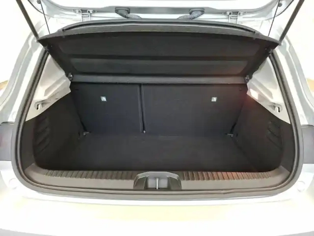 Renault Clio sce 65 — photo 22