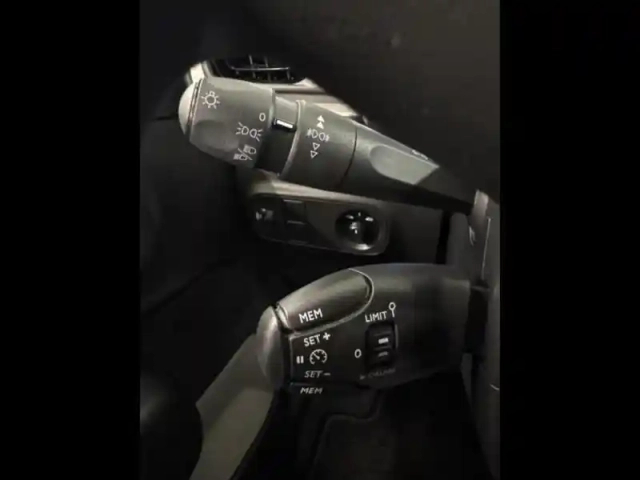 Citroën C3 1.2 puretech 83ch s&amp;s feel pack — photo 15