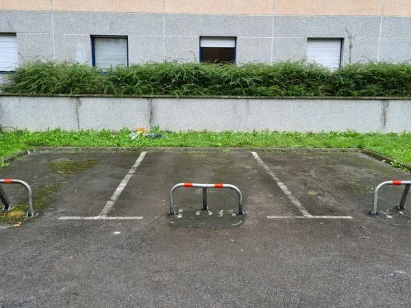 Vends 2 place de stationnement parking privée à valenciennes