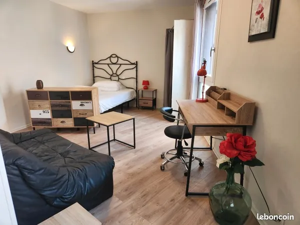 Agréable Studio Meublé rénové - Cahors Centre
