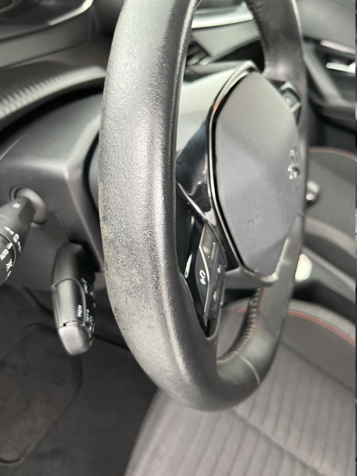 Peugeot 2008 — photo 63