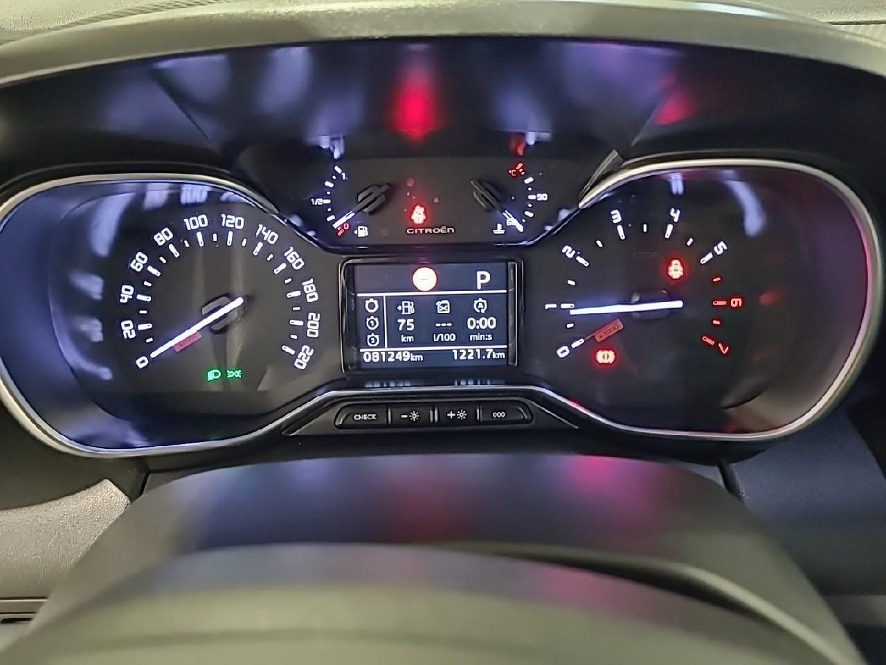 Citroën C3 Aircross puretech 130 s&s eat6 shine pack — photo 23