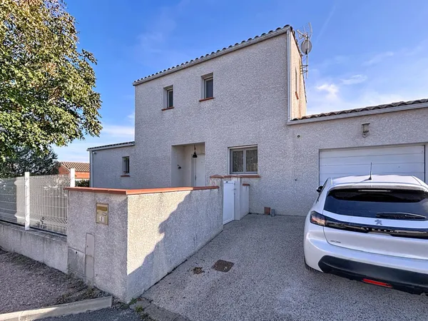 Maison récente de 2017 - 127 m² habitables avec garage et atelier