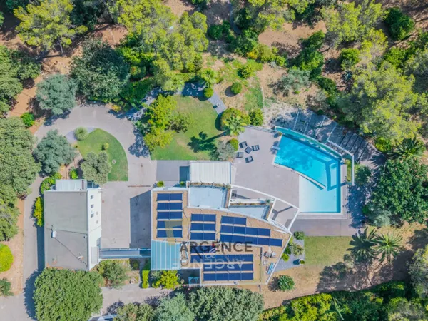 Villa d'architecte 11 pièces 496 m²