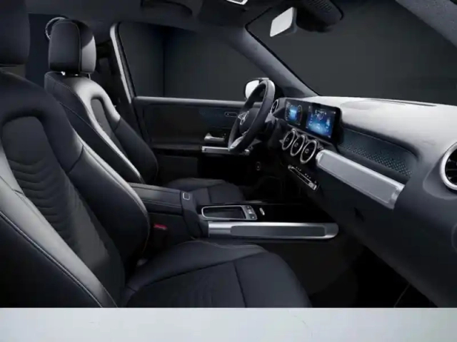 Mercedes Glb 200 d progressive line — photo 20