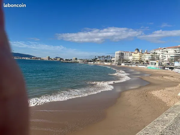 Location port Fréjus plage
