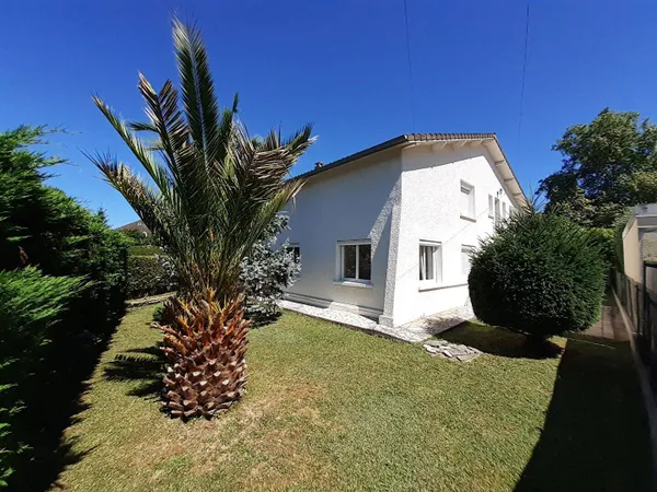 Maison 9 pièces 175 m²