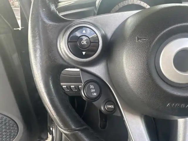 Smart Fortwo base 52 kw (453.442) — photo 41