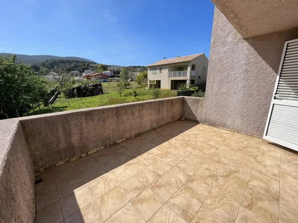 APPARTEMENT 3 PIECES DE 64 M² AVEC TERRASSE DE 14 M² 20213 CASTELLARE DI CASINCA