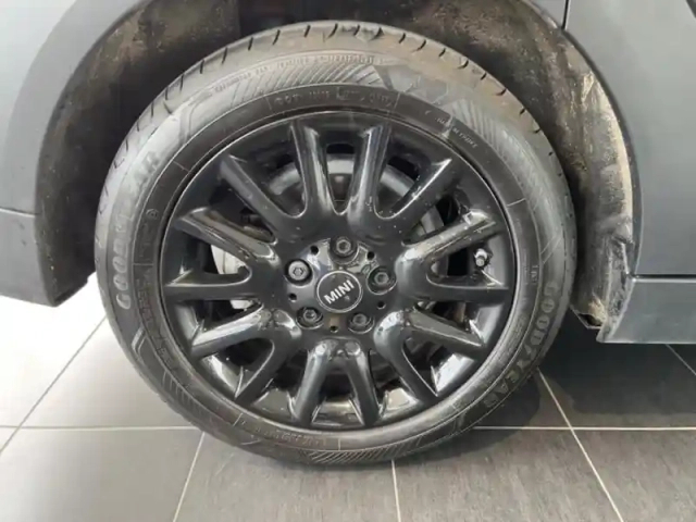 Mini Mini 5 portes cooper 136ch edition premium bva7 — photo 8