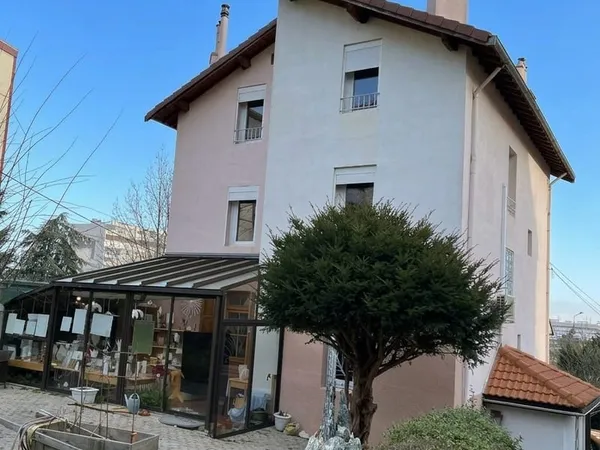 Maison 10 pièces 191 m²
