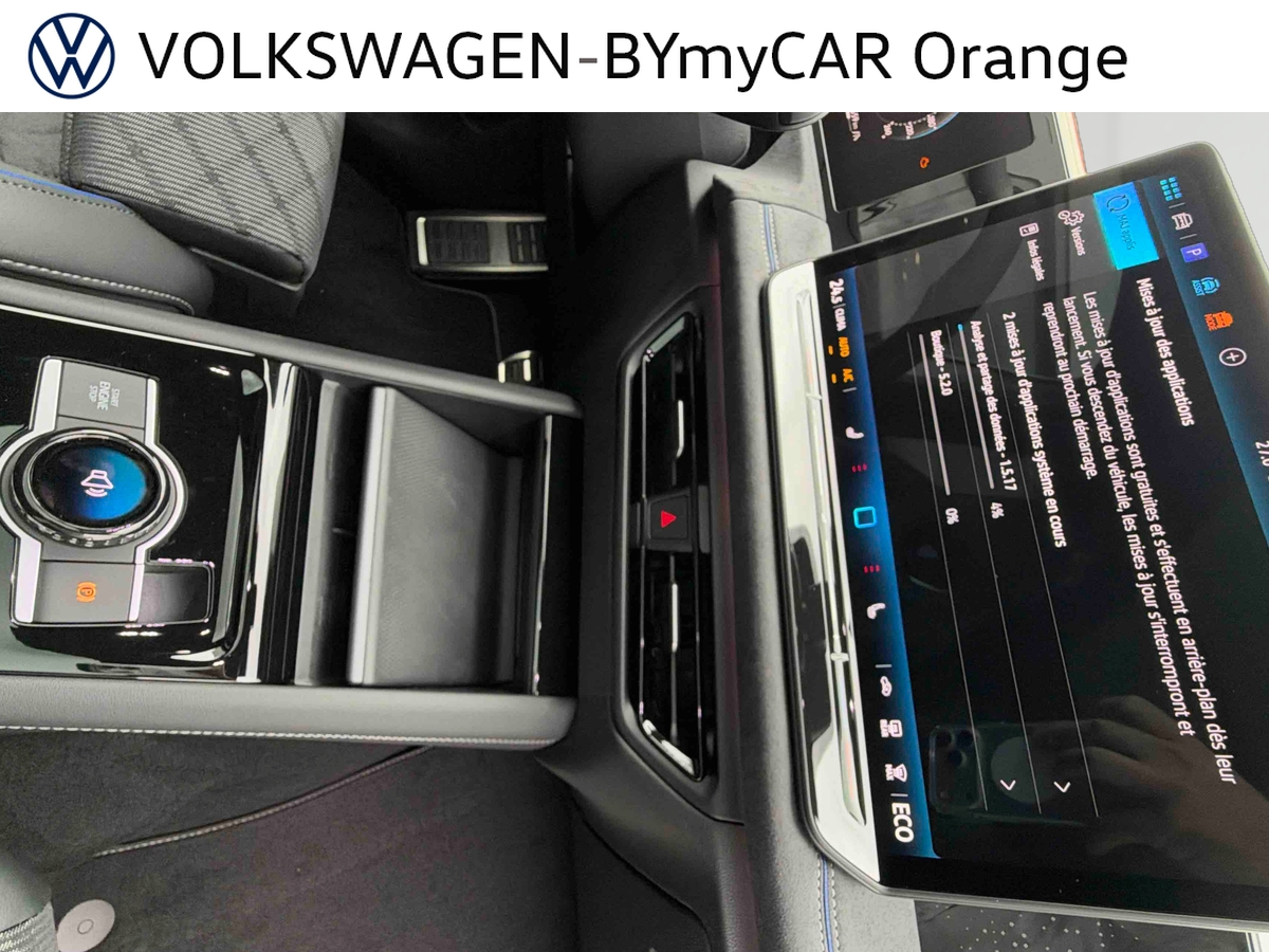 Volkswagen Tiguan 1.5 eHybrid 204ch DSG6 — photo 13