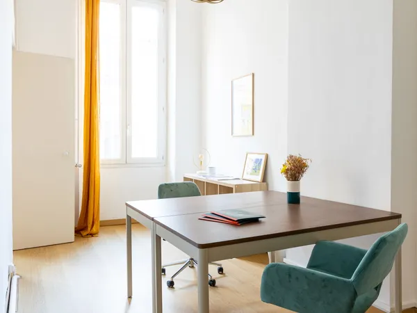 Bureau professionnel 15,5 m² - Hypercentre Marseille (Rue Paradis / Rue Montgrand)