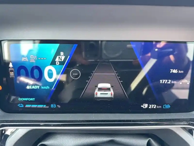 Renault 4 renault  e-tech electrique 150 ch autonomie confort — photo 25
