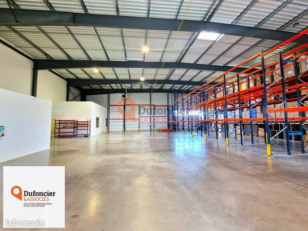 LOCAL D'ACTIVITE 1166 m² DISSAY