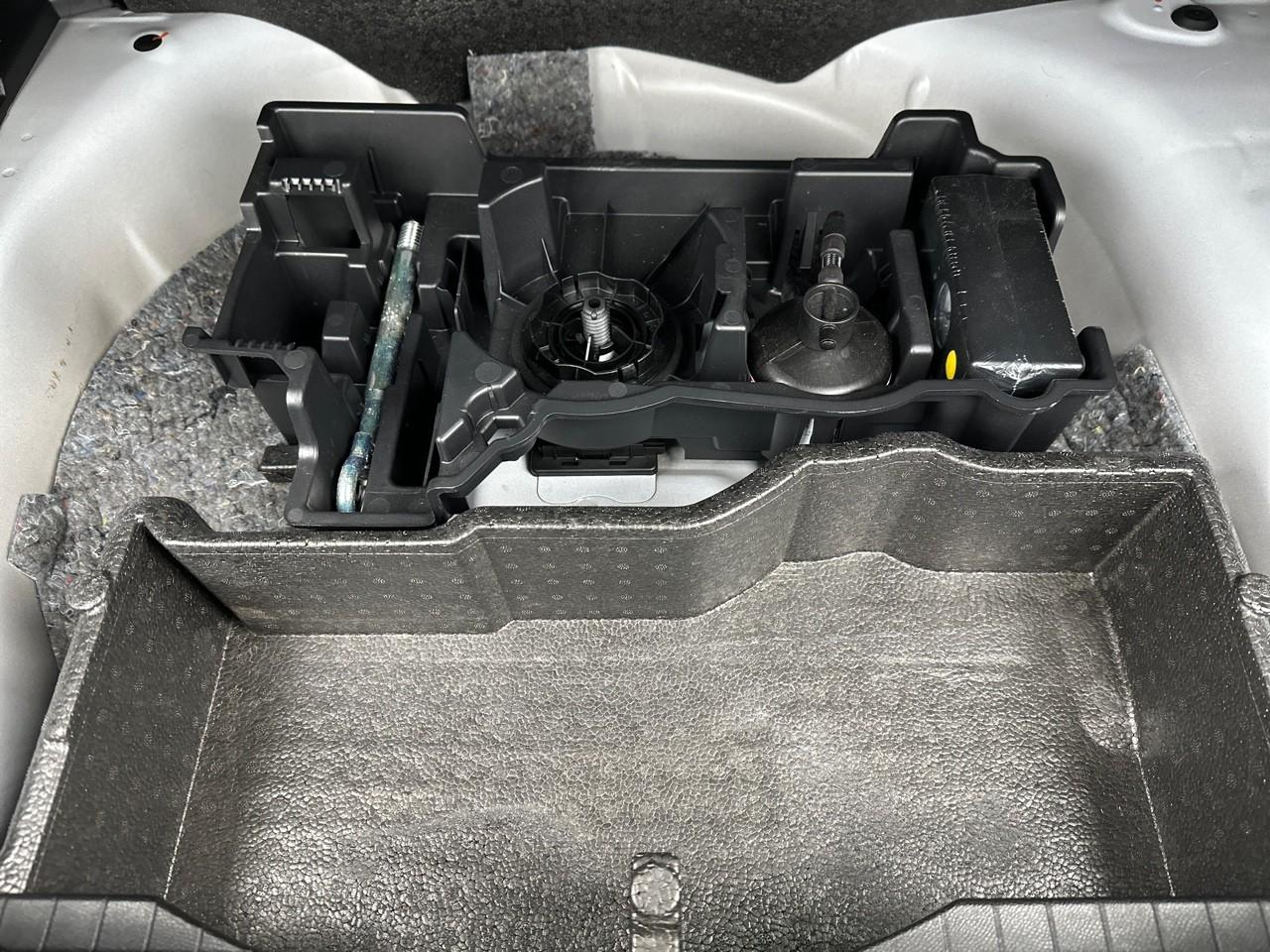 Peugeot 2008 puretech 100 s&s bvm6 style — photo 33