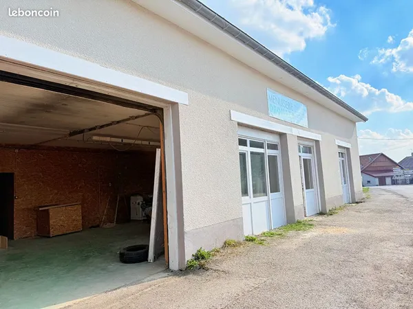 Local 200 m² Bretonvillers