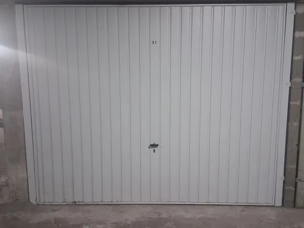 Box / garage proche Bretonneau