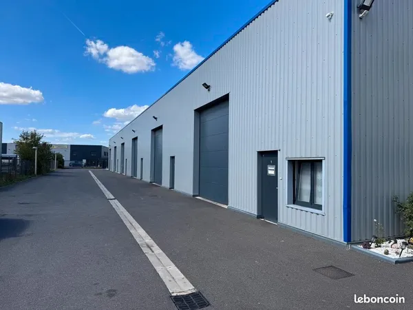 LOCAL D'ACTIVITE 1395 m² SILLERY