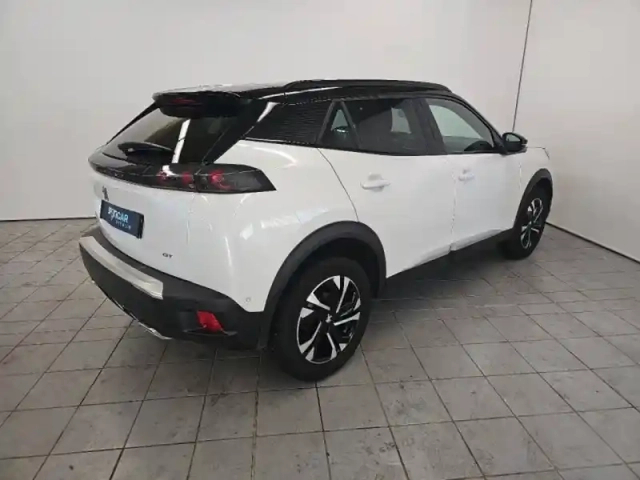 Peugeot 2008 1.2 puretech 130ch s&amp;s gt — photo 5