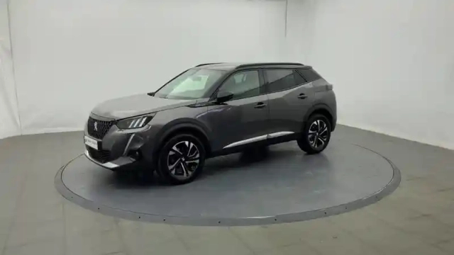 Peugeot 2008 puretech 130 s&amp;s eat8