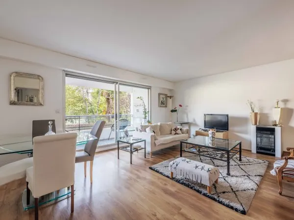 Appartement 87m2 avec balcon 6m2, ascenseur et parking en option