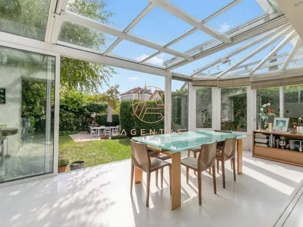 Maison 7 pièces 153 m²