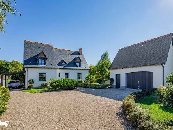 Maison de plain-pied 5 pièces 140 m²