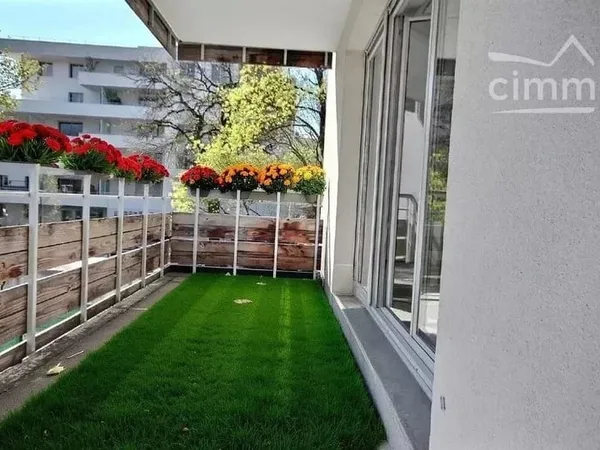 APPARTEMENT MEYLAN T4 + GARAGE + PARKING PRIVE
