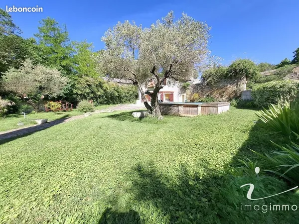 Maison 6 pièces 125 m²
